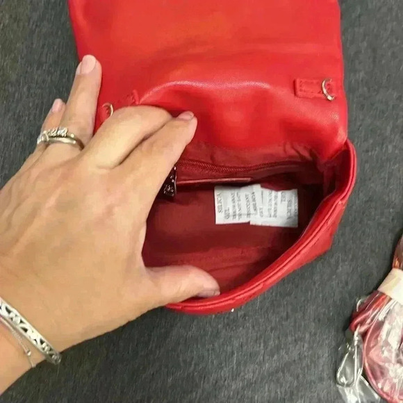 Small, red, Badley Mischka with pear handle also with shoulder strap. - Picture 3 of 10